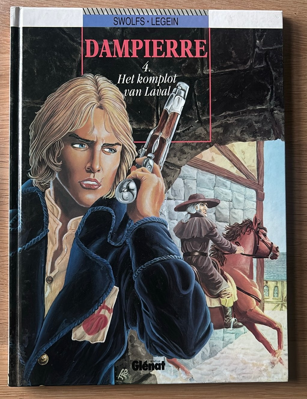 Dampierre 4 het komplot van Laval, Boeken, Ophalen of Verzenden, Zo goed als nieuw