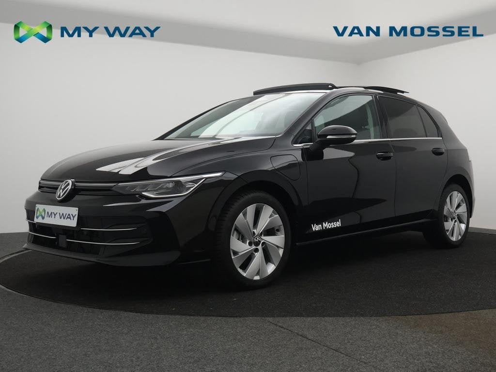 Volkswagen Golf VIII eHybrid (PHEV) Golf eHybrid 1.5 Style B, Automaat, https://public.car-pass.be/vhr/88845a1a-2438-4810-b4b0-25c093982bbf