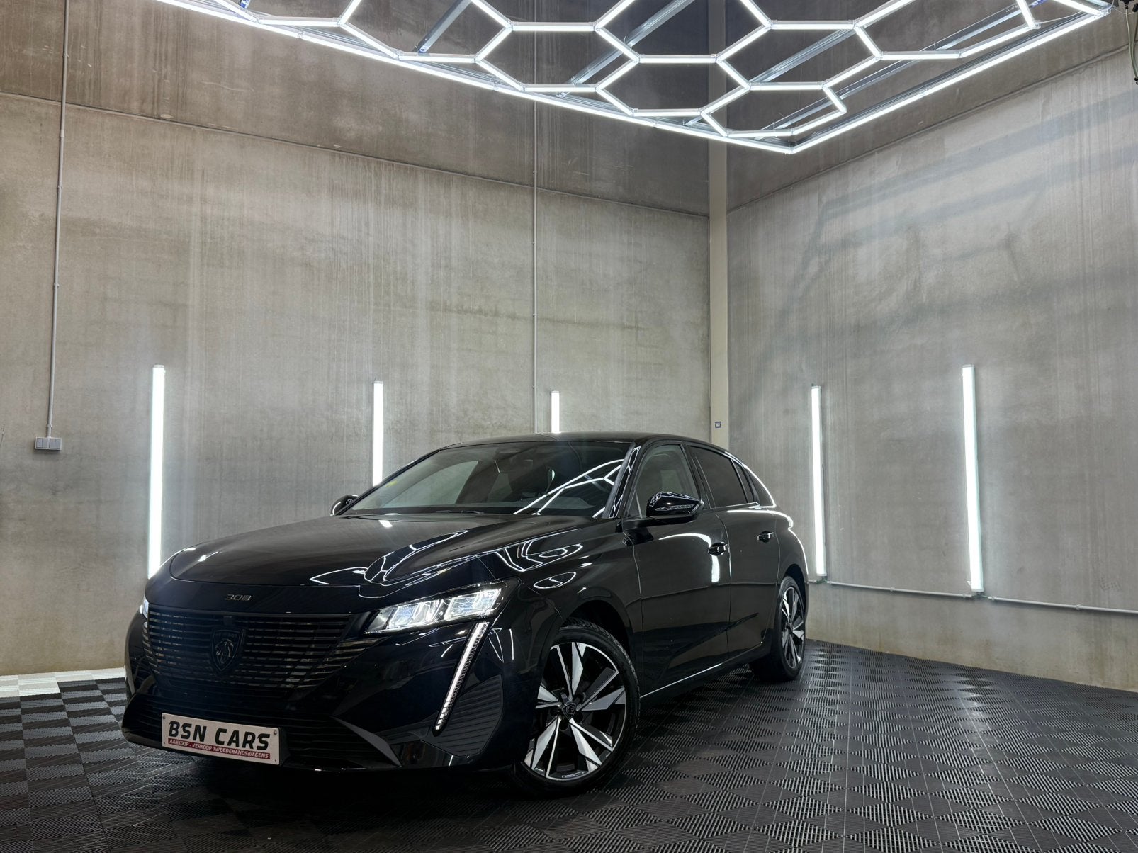 PEUGEOT 308/ALLUREPACK/CAMERA/SFEER/LEER/CARPLAY/GARANTIE, Autos, Cuir, Essai à domicile, Achat, Euro 6