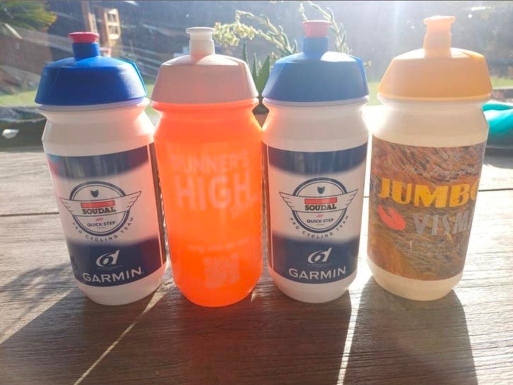 bidons / drinkbussen / drinkflessen, Ophalen of Verzenden