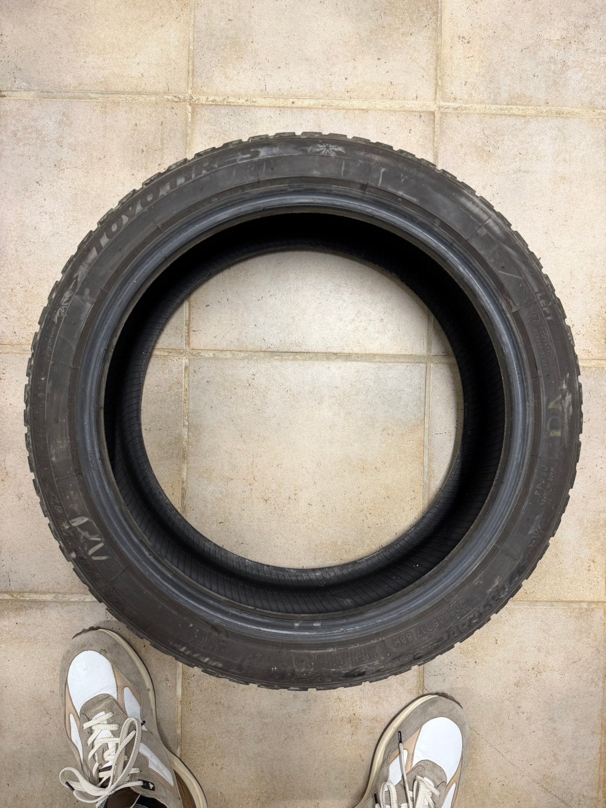 Toyo tires 205/45/R17/88H, Autos : Pièces & Accessoires, Pneus & Jantes, Enlèvement, Pneus hiver