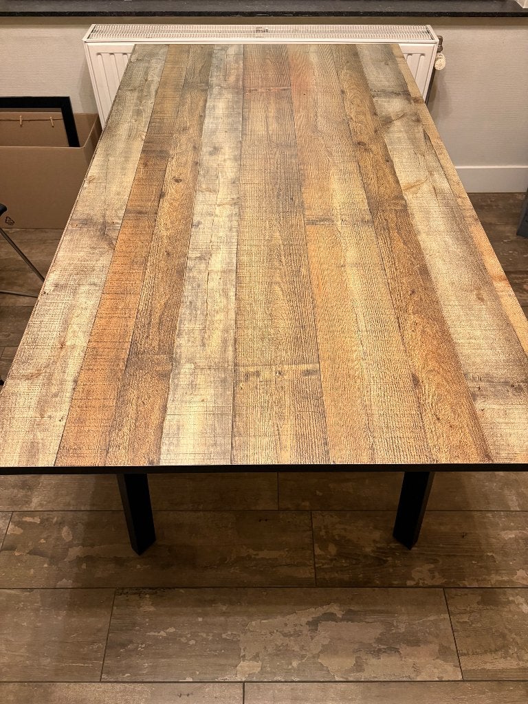 Eetkamertafel met zwarte metalen poten, Ophalen, Gebruikt, 100 tot 150 cm, 150 tot 200 cm