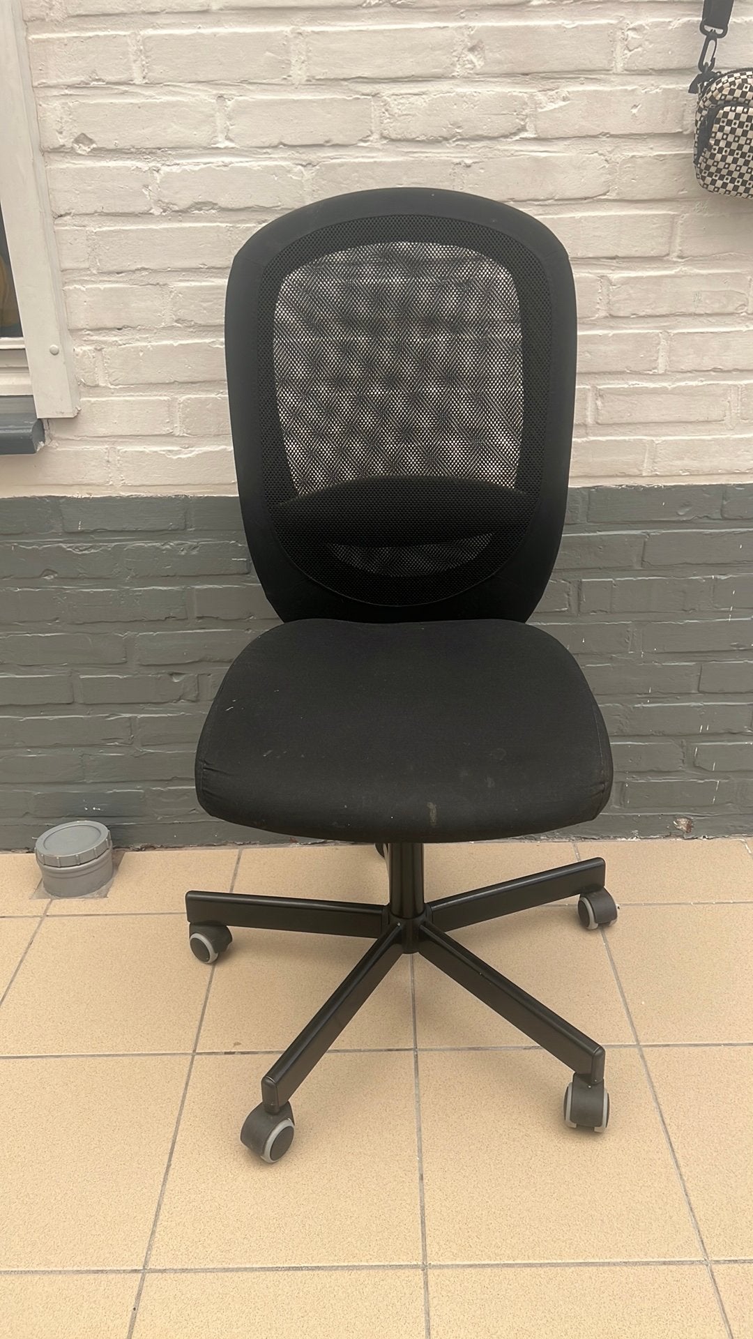Bureau stoel met verhoging, Ophalen, Zwart, Zo goed als nieuw, Bureaustoel