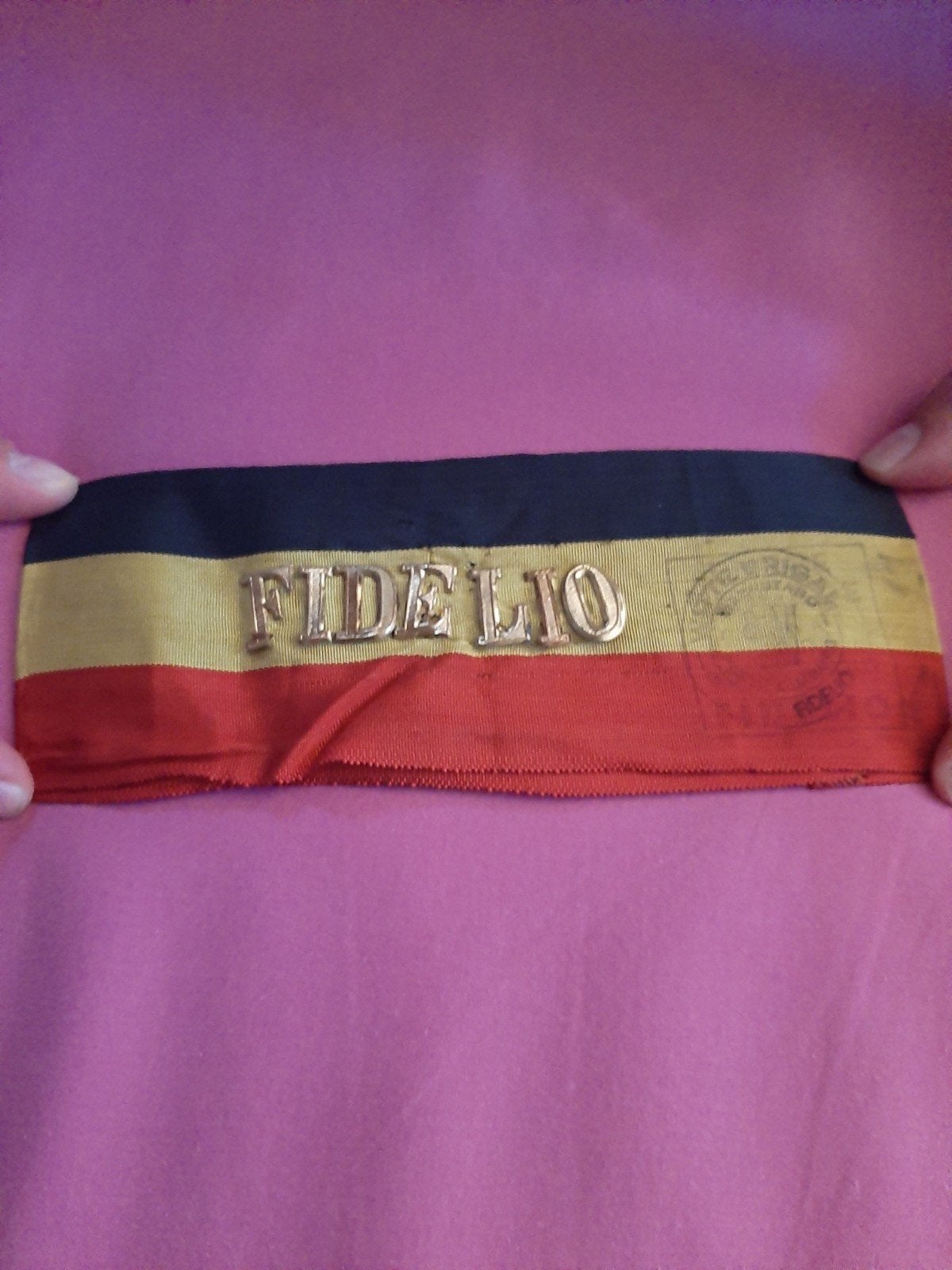 Oorlogs armband, Verzamelen, Militaria | Algemeen, Ophalen of Verzenden