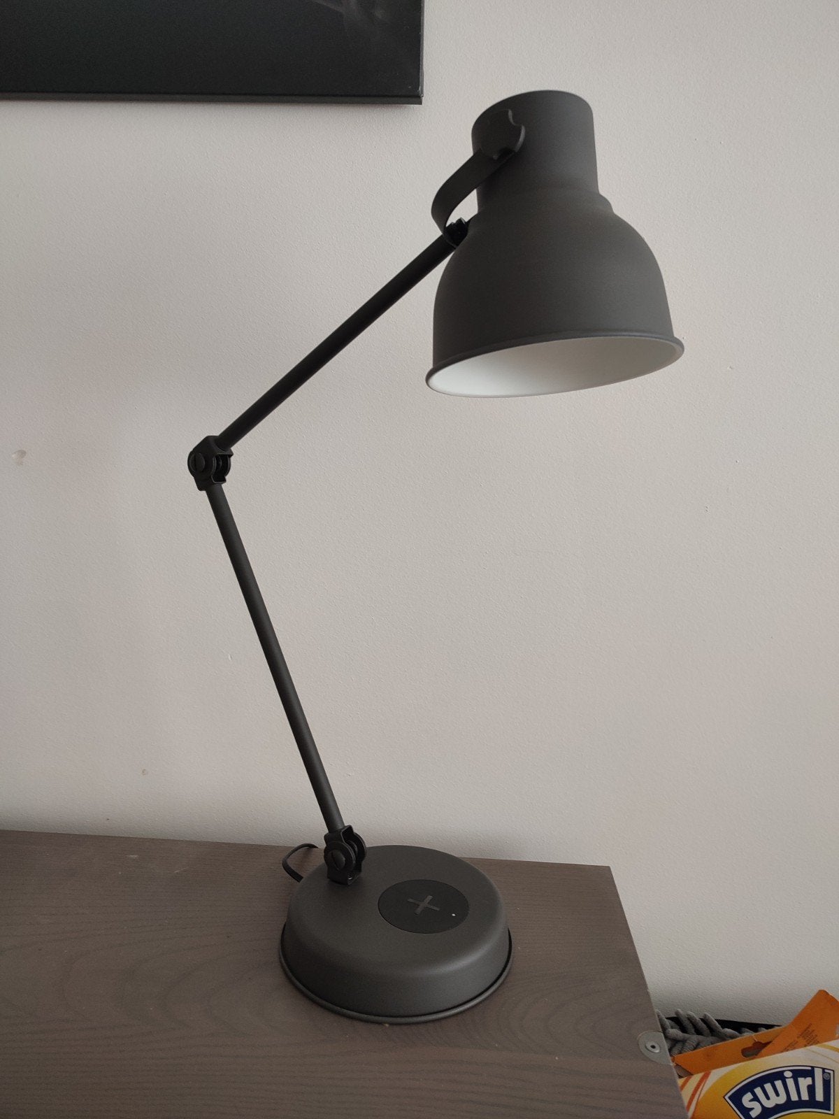 bureaulamp met draadloos oplaadstation voor je gsm, Ophalen, Bureaulamp, Draadloos