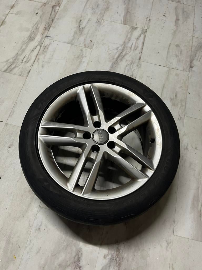 Audi a6 18 inch velgen + banden, Ophalen, 18 inch, Band(en)