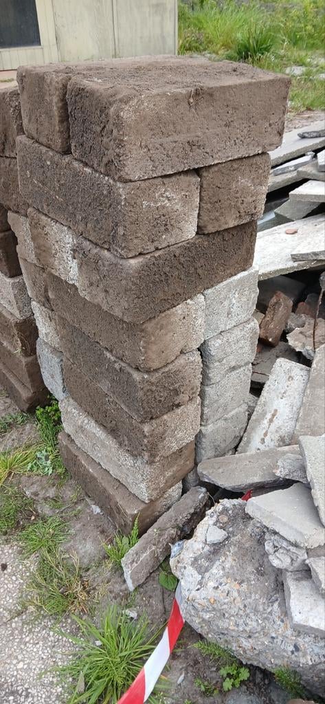 Betonblokken, Doe-het-zelf en Bouw, Metselstenen, Ophalen