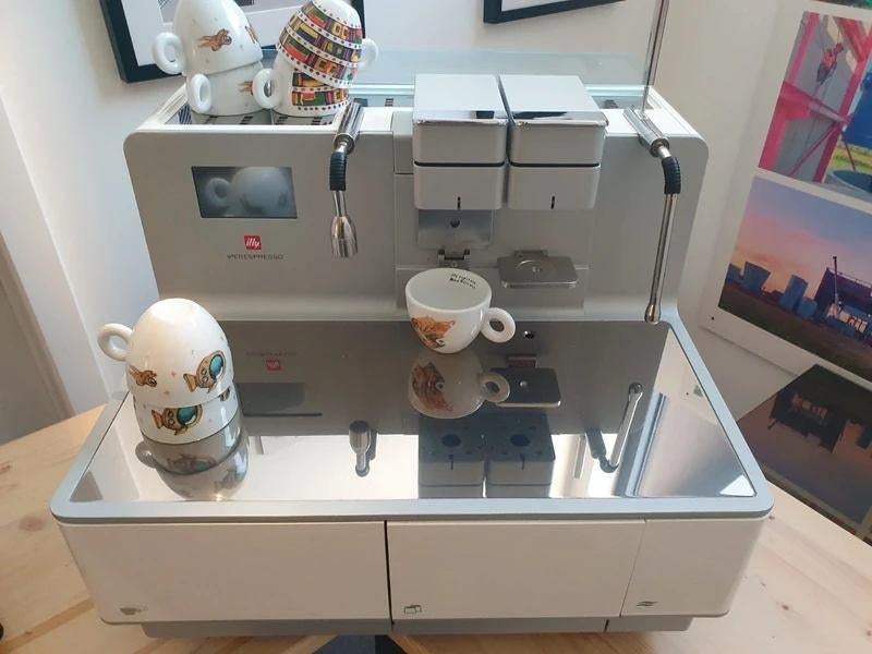 Machine à café professionnelle Illy Y2 Iperespresso, 2 à 4 tasses, Enlèvement, Comme neuf, Machine à espresso