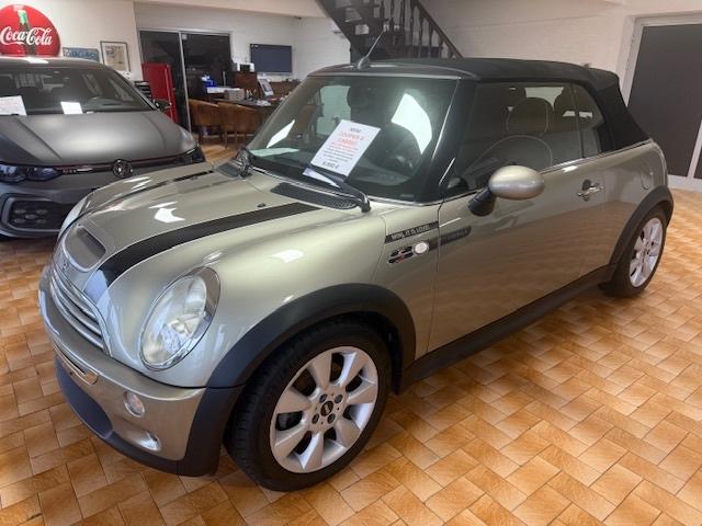 Mini Cooper S Cabrio Side Walk Airco Leer PDC Cruise ALU!, Auto's, Mini, Elektrische buitenspiegels, 4 zetels, 4 cilinders, Cabriolet