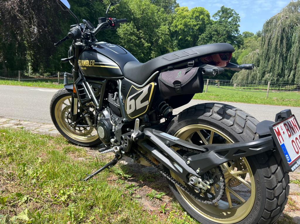 Ducati Scrambler Full Trottle MY 2025, Motoren, Motoren | Ducati, 2 cilinders, Nieuw, Handvatverwarming, Particulier