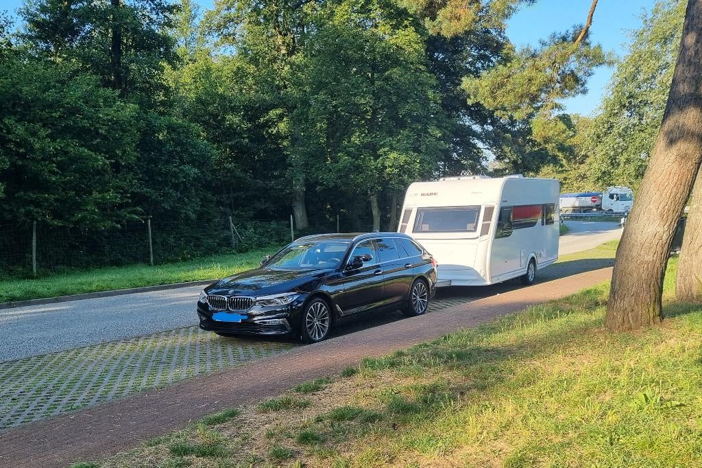KABE 470 GLE ESTATE, Jusqu'à 4, Coin salon convertible, 5 à 6 mètres, Kabe