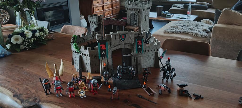 Playmobil kasteel met draak en extra ridders, Kinderen en Baby's, Speelgoed | Playmobil, Ophalen of Verzenden