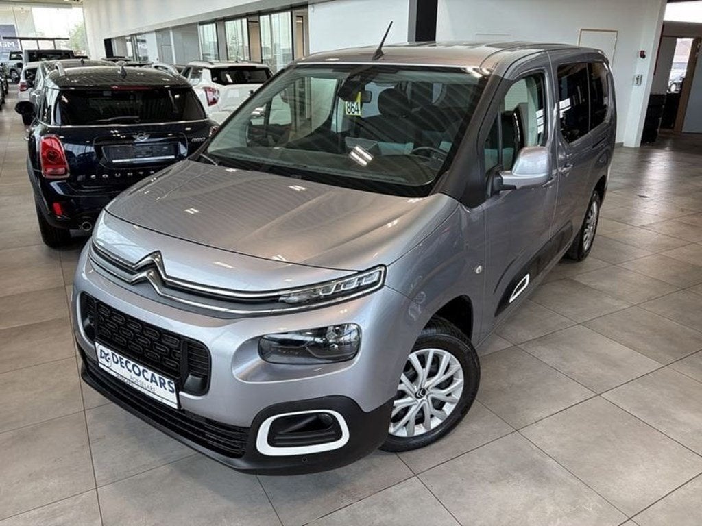 Citroen Berlingo Automaat / Lengte 2 / Trekhaak / Camera /, Automaat, Monovolume, Berlingo, 5 zetels