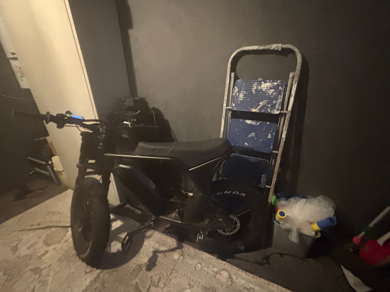 Fatbike v8 custom met lader, Ophalen, Zo goed als nieuw