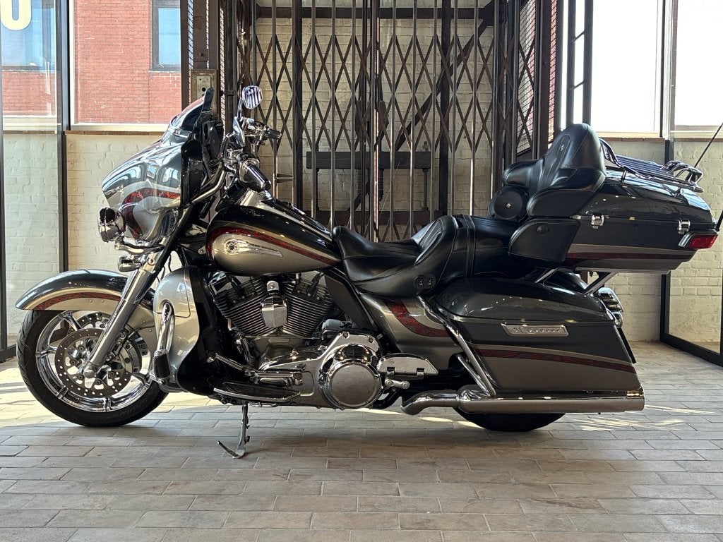 Harley-Davidson CVO TOURING ULTRA LIMITED FLHTKSE (bj 2016), Motoren, Motoren | Harley-Davidson, Harley-Davidson, Overig, ABS
