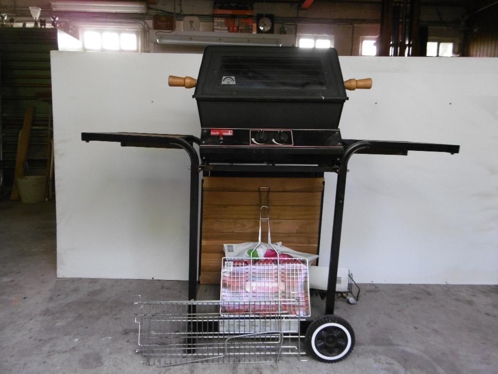 Gas Barbecue - Merk: barbecook  (zo goed als nieuw), Tuin en Terras, Ophalen, Zo goed als nieuw, Barbecook