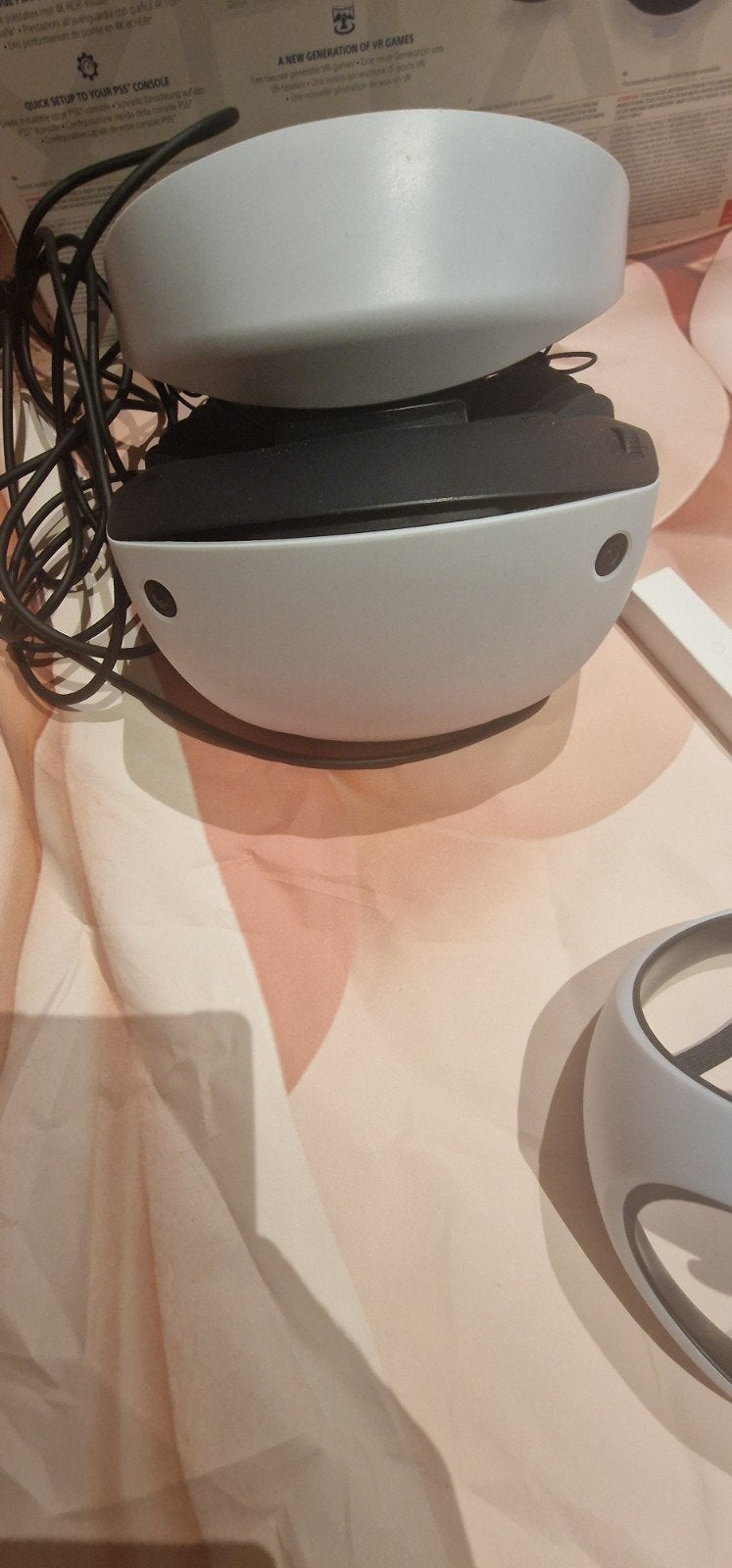 PlayStation VR2, Enlèvement