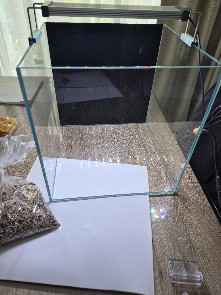 Aquarium carré ADA + accessoires, Enlèvement, Pompe