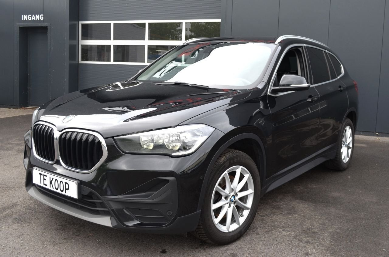 BMW X1 sDrive 18i (année de construction 2021), Autos, BMW, Achat, Euro 6, Entreprise, Carnet d'entretien