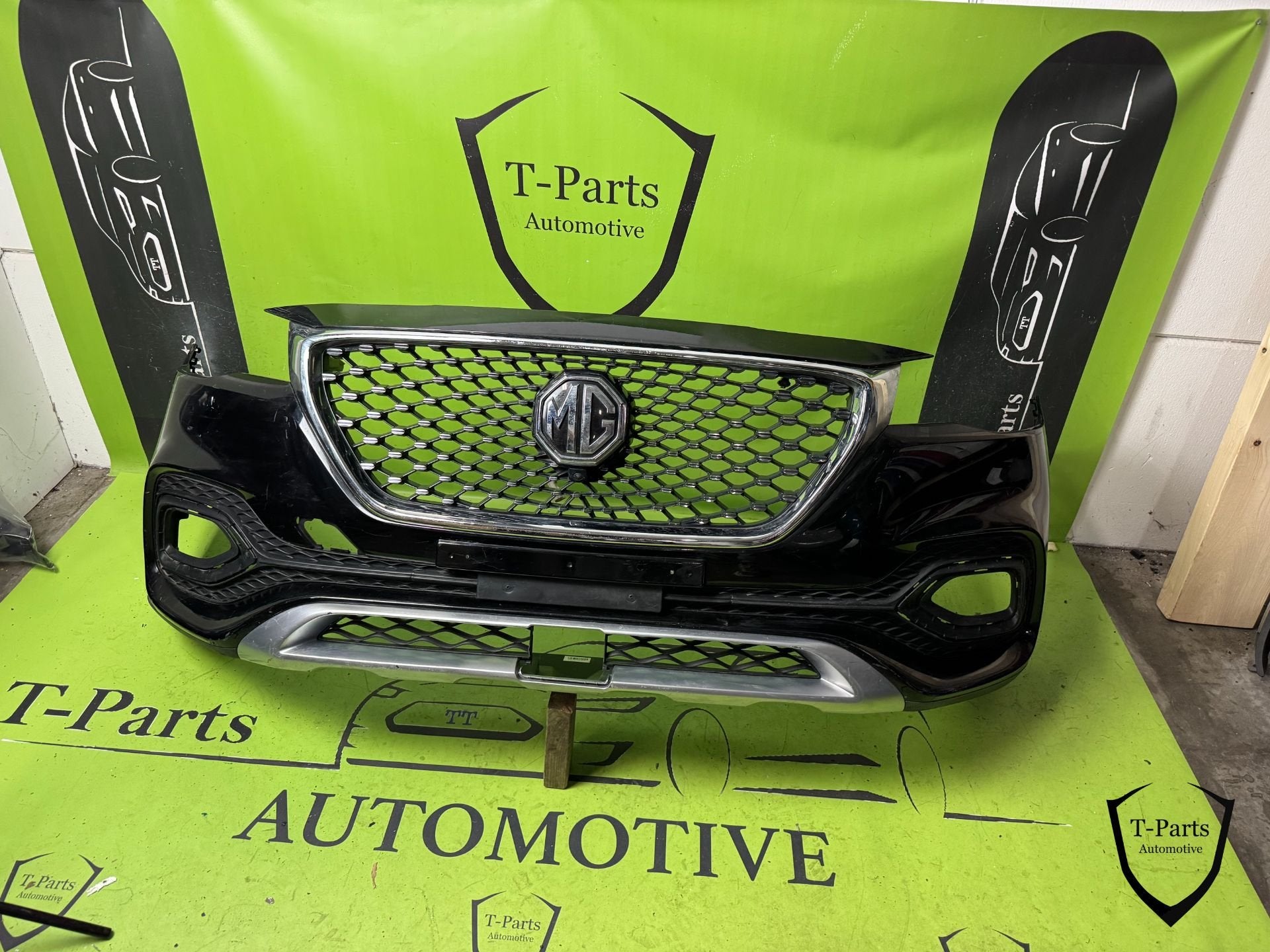 mg ehs voorbumper bumper, Auto-onderdelen, Gebruikt, Bumper, SAIC Motor UK Technical Centre Limited, MG