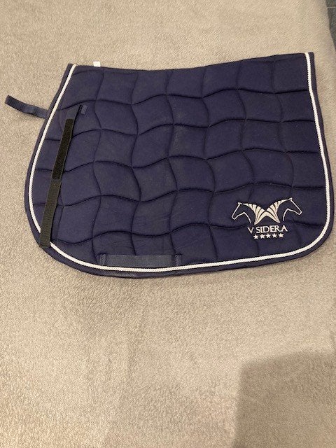 te koop : V Sidera zadeldekje/ onderlegger voor paarden, Dieren en Toebehoren, Overige merken, Zadeldekje, Nieuw, Full (L)