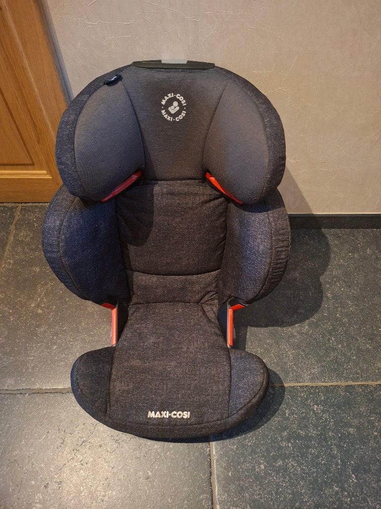 Autostoel, Ophalen, 15 t/m 36 kg, Verstelbare rugleuning, Zo goed als nieuw