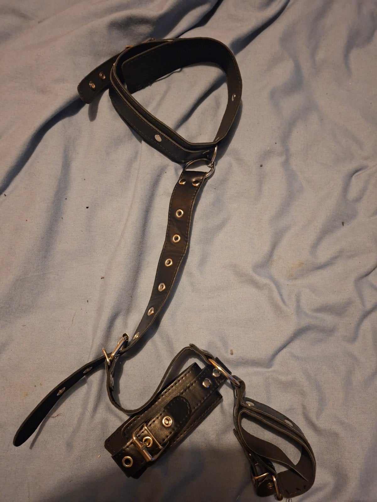 collier réglable avec attache pour les poignets a l arri, Contacten en Berichten, Evenementen