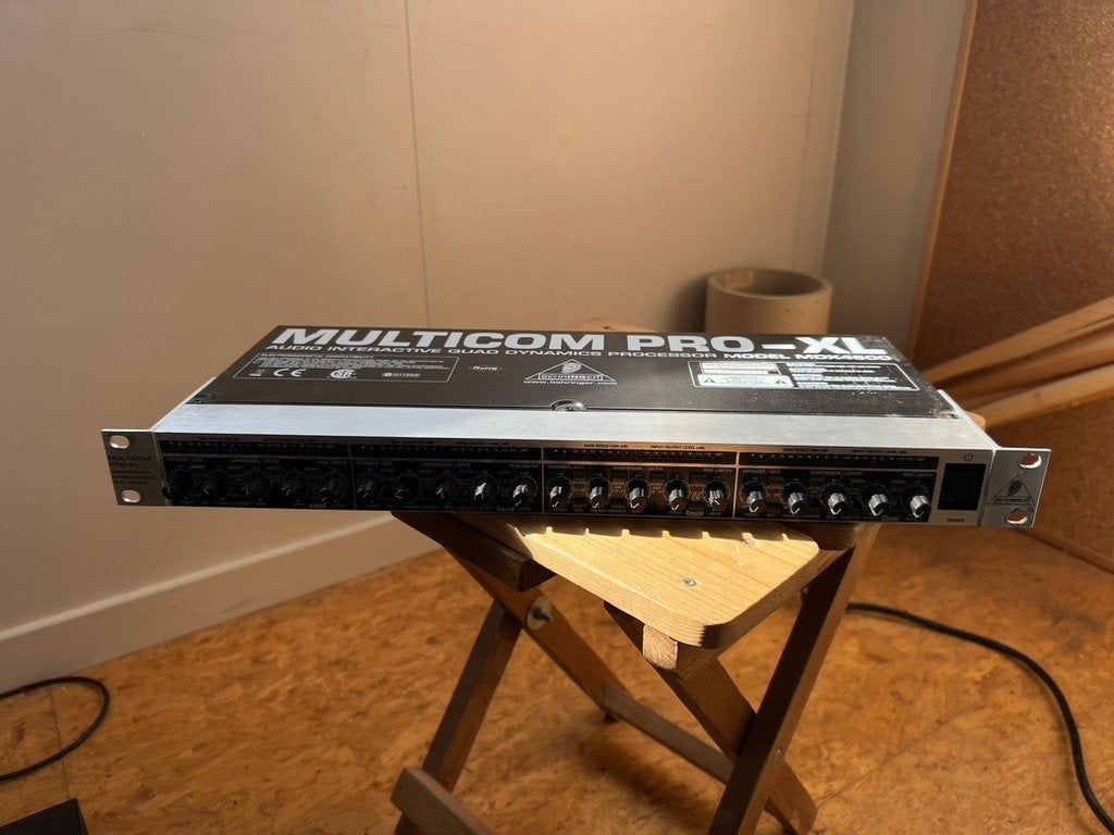 behringer multicom pro, Muziek en Instrumenten, Effecten, Ophalen of Verzenden, Zo goed als nieuw