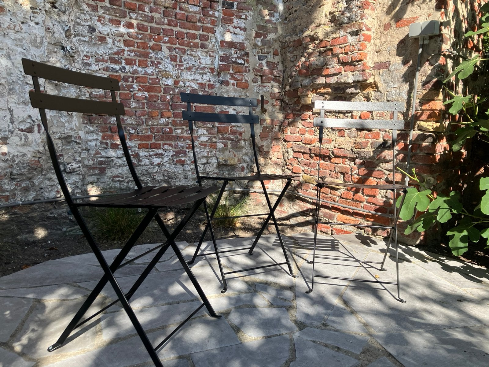 FERMOB inklapbare bistro stoelen zwart, Tuin en Terras, Ophalen, Zo goed als nieuw, Inklapbaar