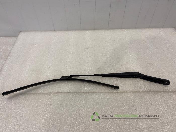 Bras essuie-glace avant d'un Volkswagen Polo, Volkswagen, -, 3 mois de garantie, Utilisé