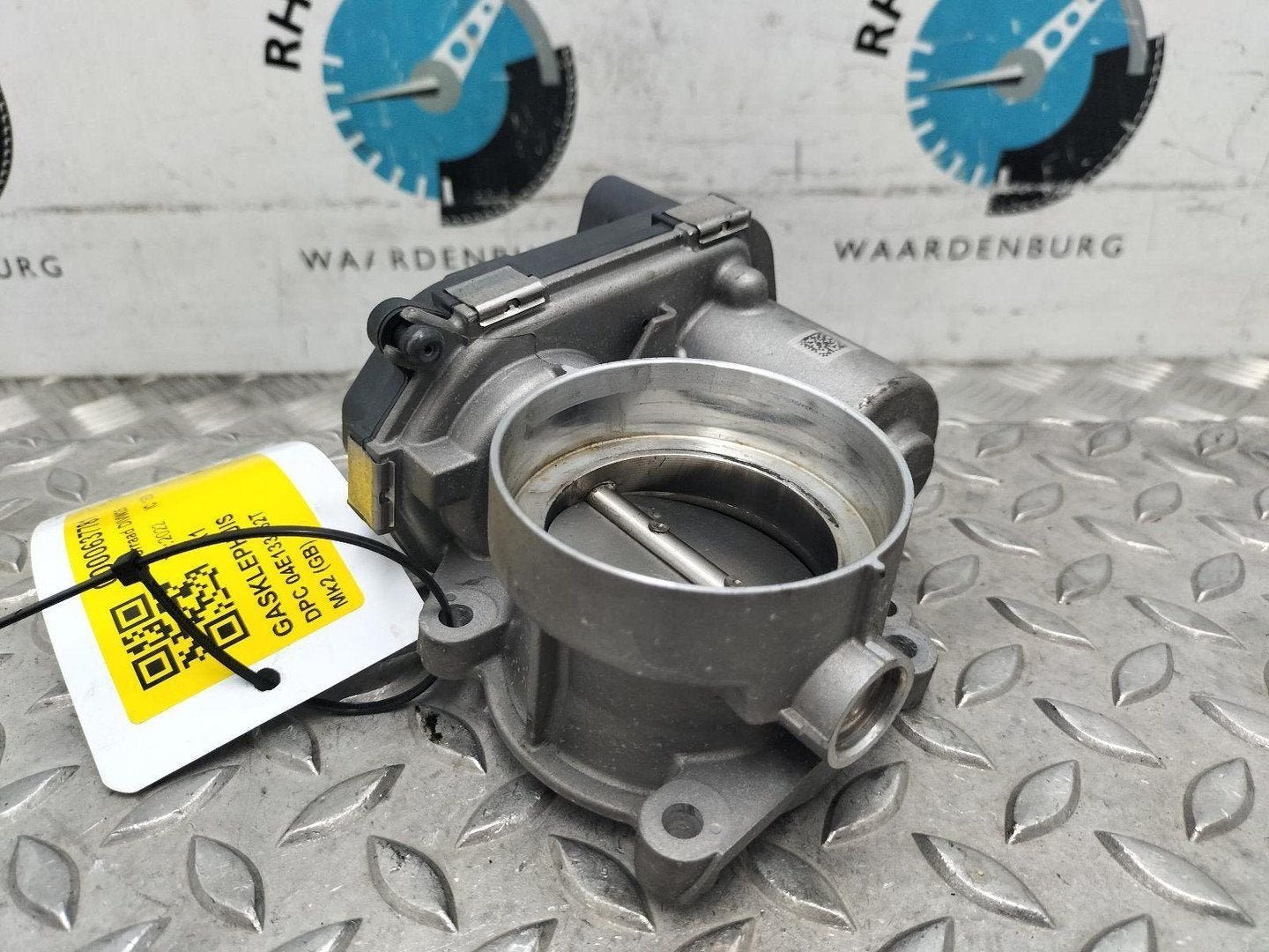 AUDI A1 GASKLEPHUIS 04E133062T 2022, Ophalen of Verzenden, Gebruikt, ARN erkend