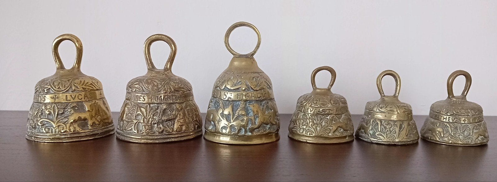 lots de cloches évangéliste, Antiquités & Art, Enlèvement ou Envoi