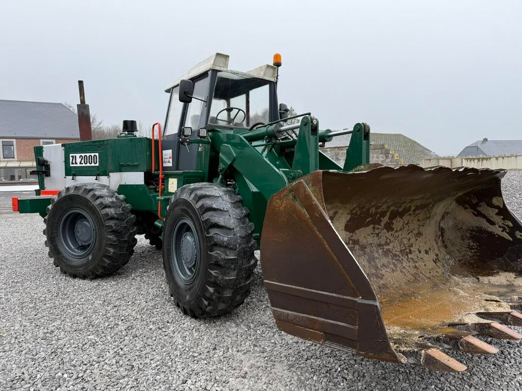 Bull sur Pneus ZETTELMAYER, Articles professionnels, Enlèvement, Bulldozer