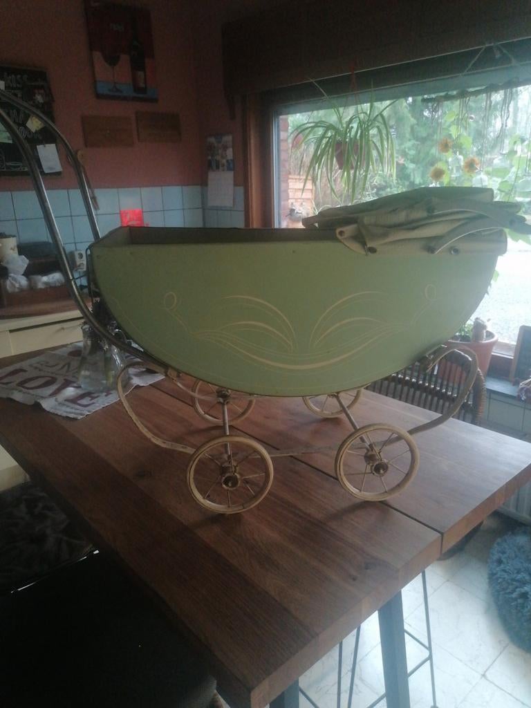 Vintage kinderwagen, Enlèvement