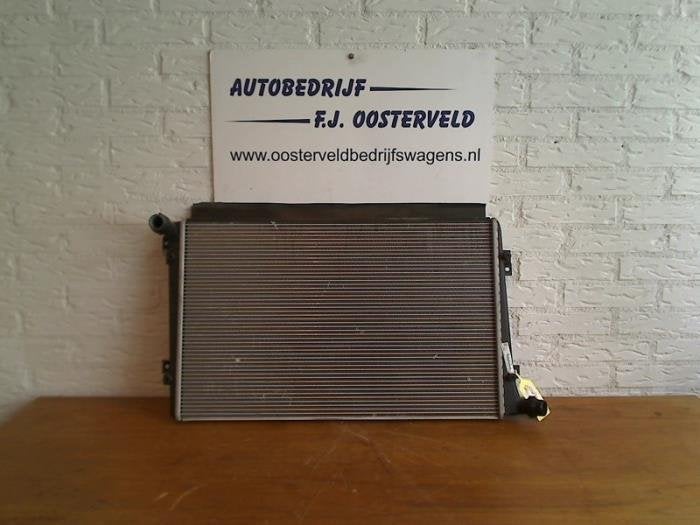 Intercooler van een Volkswagen Golf, Gebruikt, -, Volkswagen, -