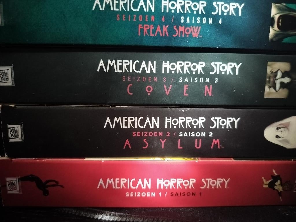 American horror Story seizoen 1, 2, 3, 4, Cd's en Dvd's, Ophalen, Zo goed als nieuw, Overige genres