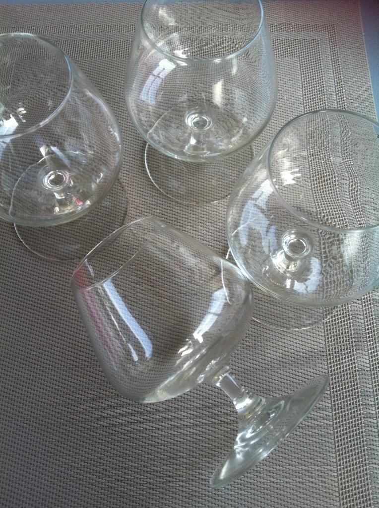 Verres à cognac (4 pièces), Enlèvement, Comme neuf