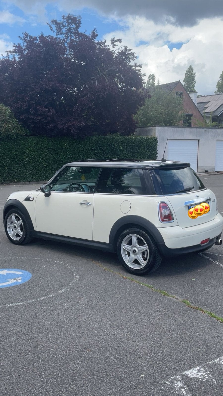 Très belle Mini Cooper 120 000 km (approuvée à la vente), Autos, Beige, Boîte manuelle, Entretenue par le concessionnaire, Particulier