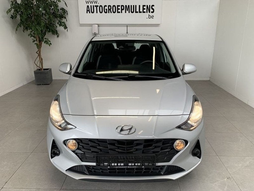 Hyundai i10 First Edition AUT (FL), Auto's, Automaat, Euro 6, Parkeersensor, Bedrijf