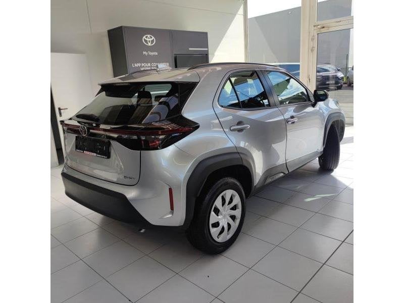 Toyota Yaris Cross Dynamic, Autos, Argent ou Gris, Achat, Euro 6, Noir