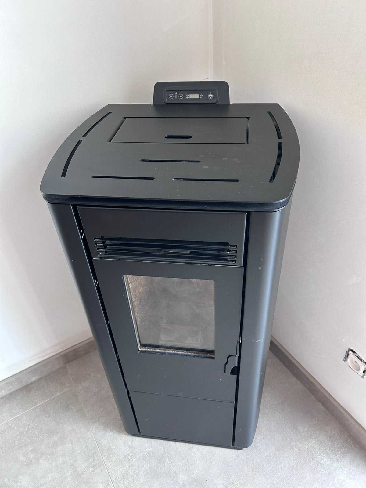 Poêle à pellets 12kw Calor - Fonctionnel, Huis en Inrichting, Kachels, Ophalen, Gebruikt