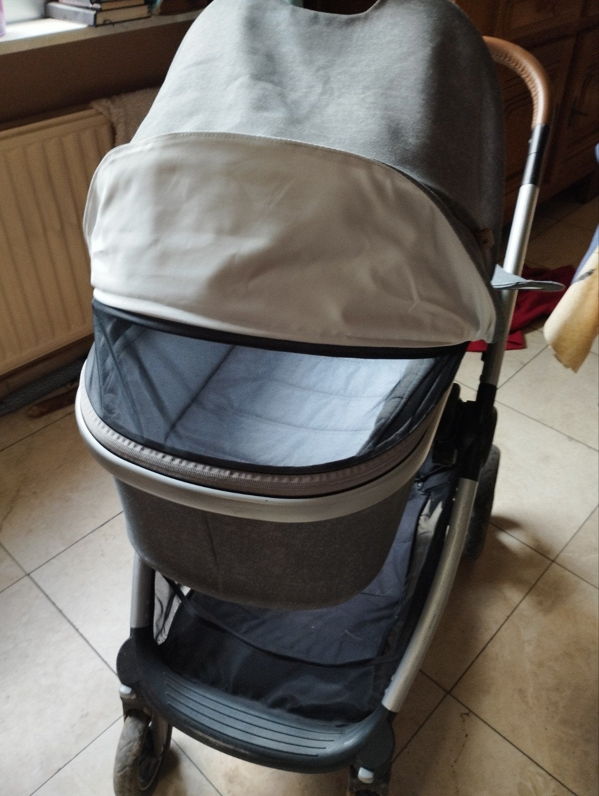 Nacelle et poussette "Maxi Cosi", Enlèvement, Comme neuf
