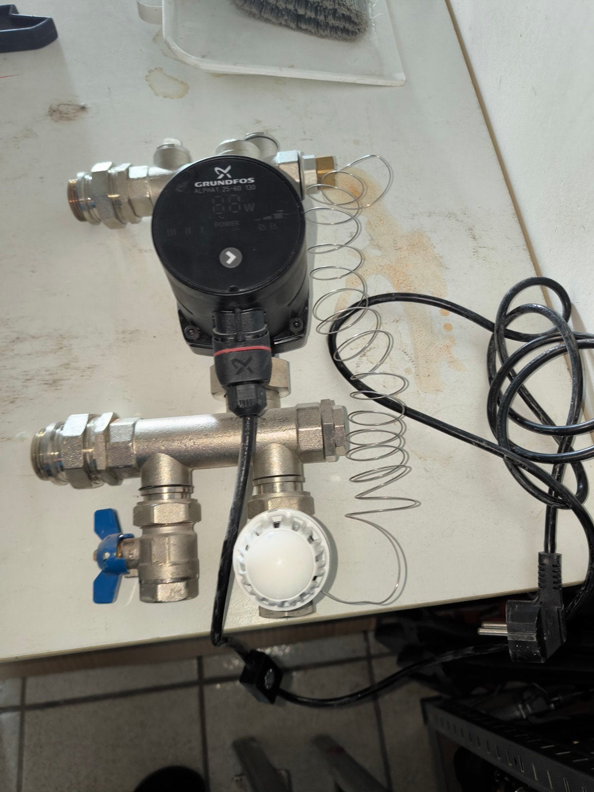 Menggroep voor vloerverwarming, Ophalen