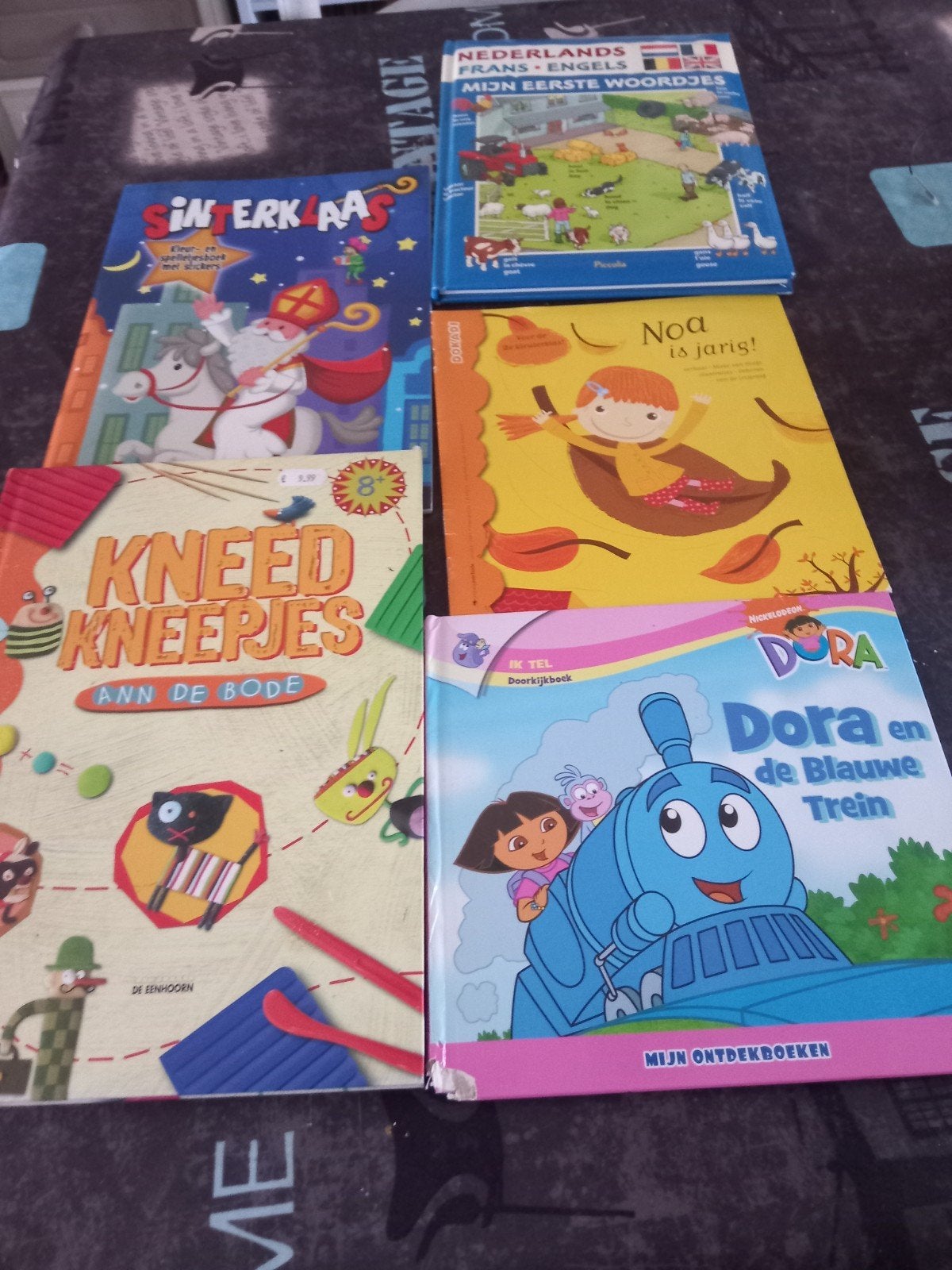 Kinderboeken, Ophalen