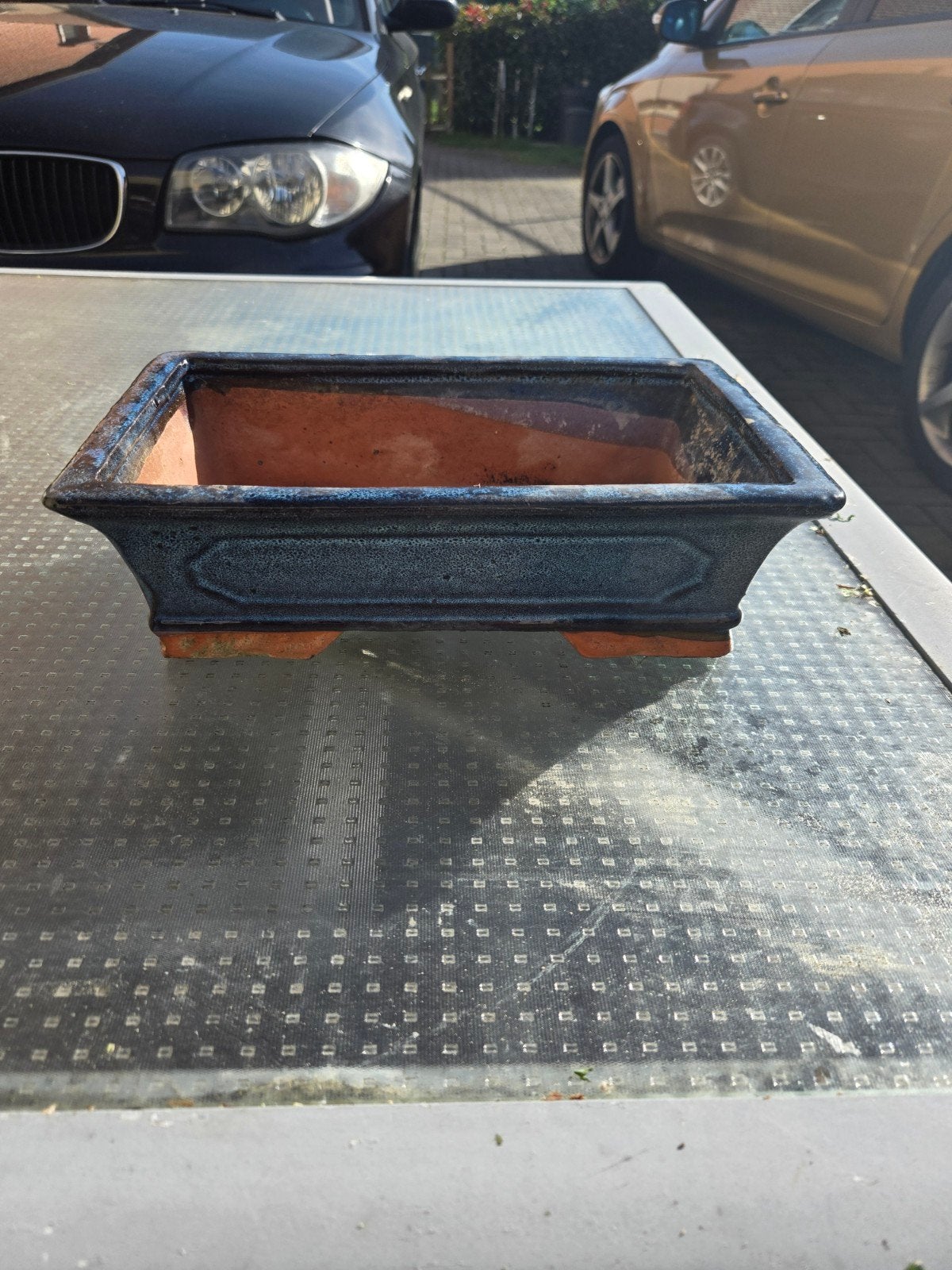pots à bonsaï, Enlèvement