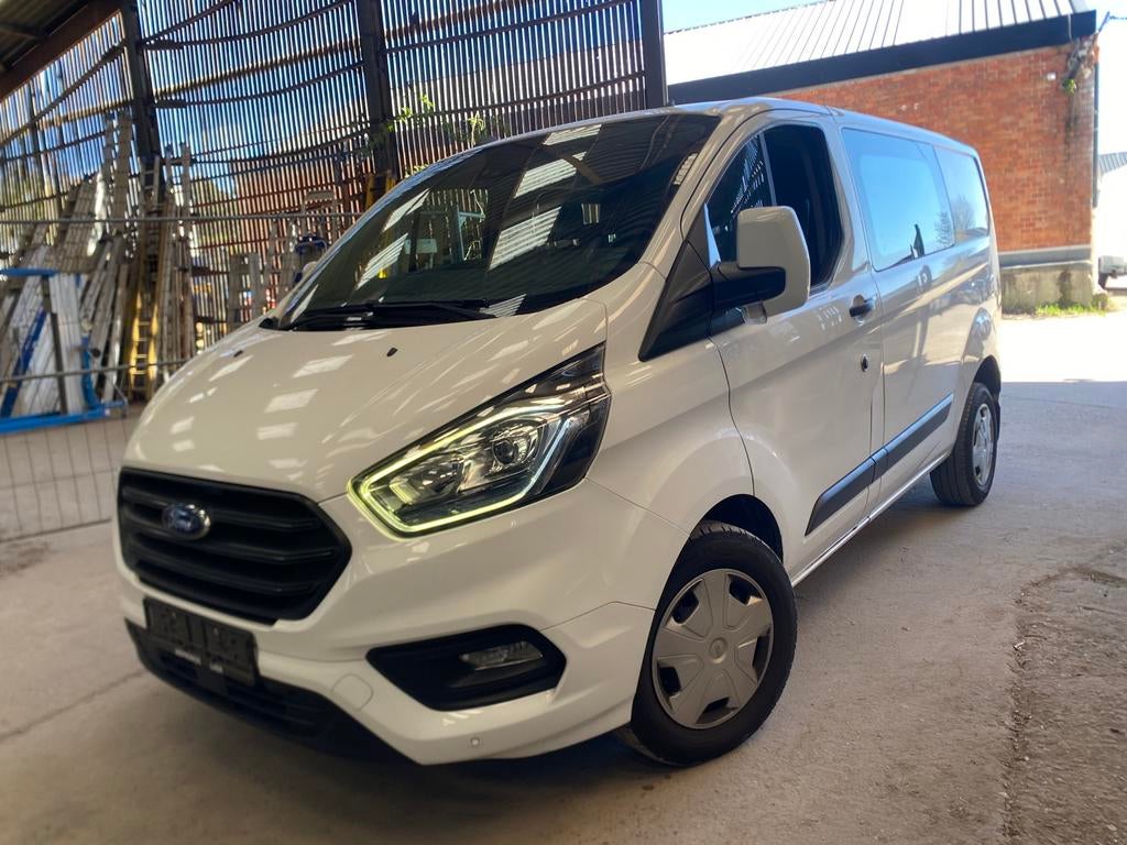 Cabine Dubb personnalisée du Ford Transit, Euro 6, Entreprise, Boîte manuelle, Entretenue par le concessionnaire