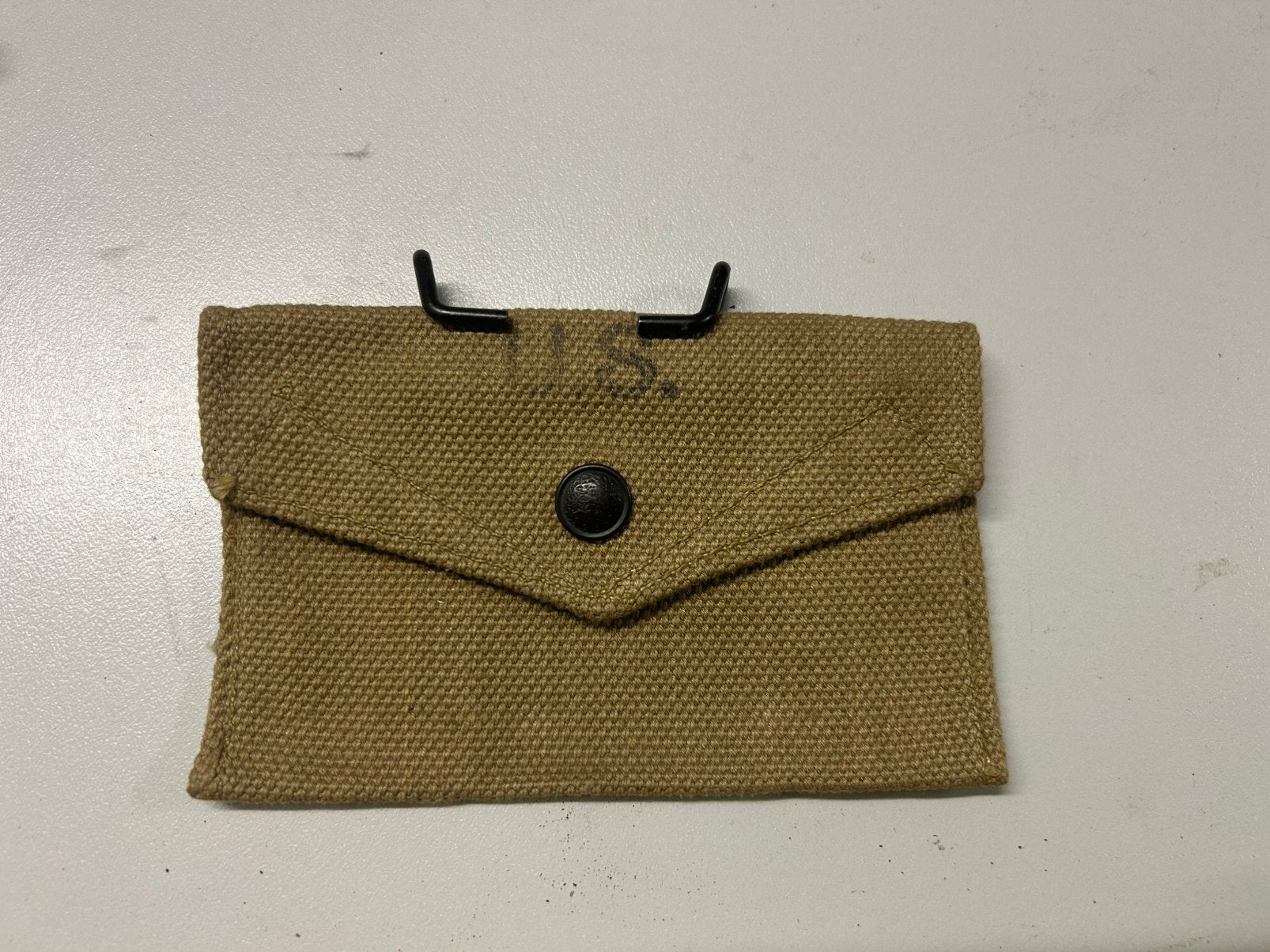 US first aid pouche british made 1945, Enlèvement ou Envoi