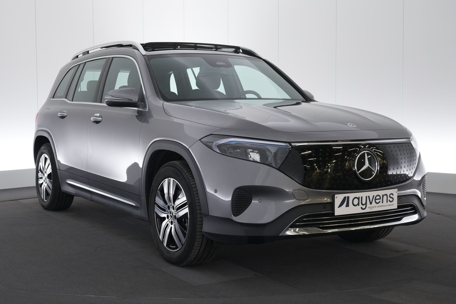 (2HLZ314) MERCEDES-BENZ EQB, Gebruikt, EQB, https://public.car-pass.be/vhr/ad262cbc-9fe0-421e-8611-d91855a40757, 67 kWh