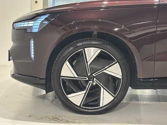 Volvo EX90 Ultra Twin Motor ( 4x4 ) +, Rouge, Autres modèles, Achat, Euro 6