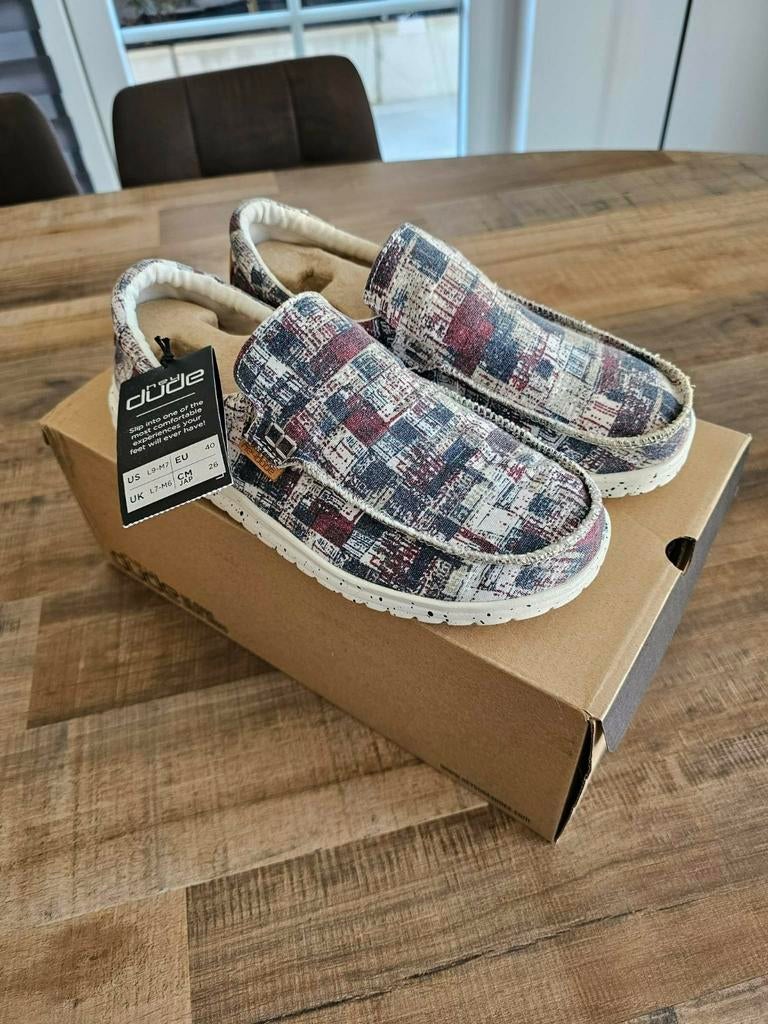 HEY DUDE !!! NIEUW IN DE DOOS !!! MAAT 40, Kleding | Heren, Schoenen, Overige kleuren, Nieuw, Ophalen of Verzenden, Espadrilles of Moccasins